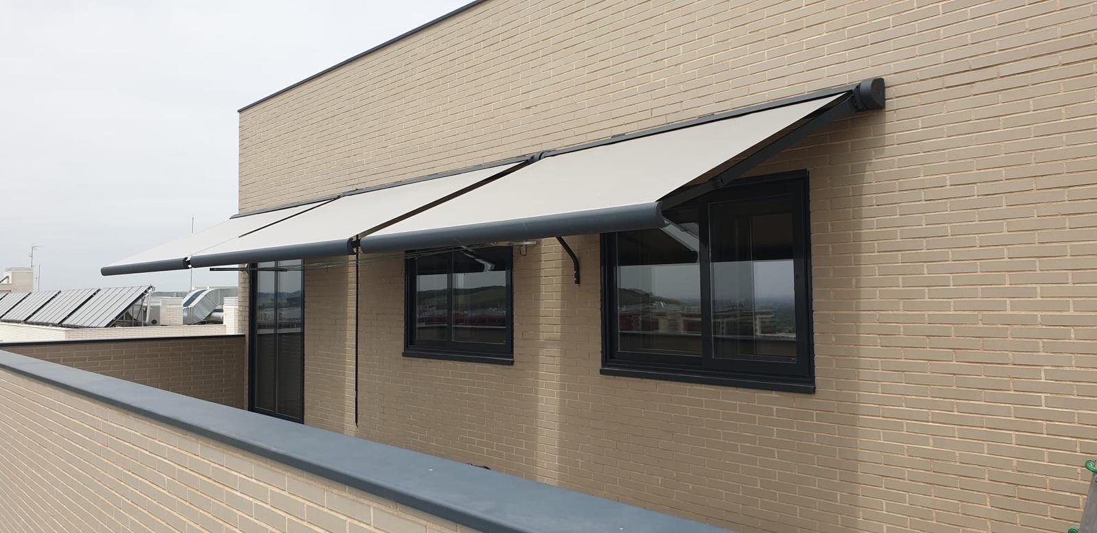 Toldos cofres extensibles motorizados 4