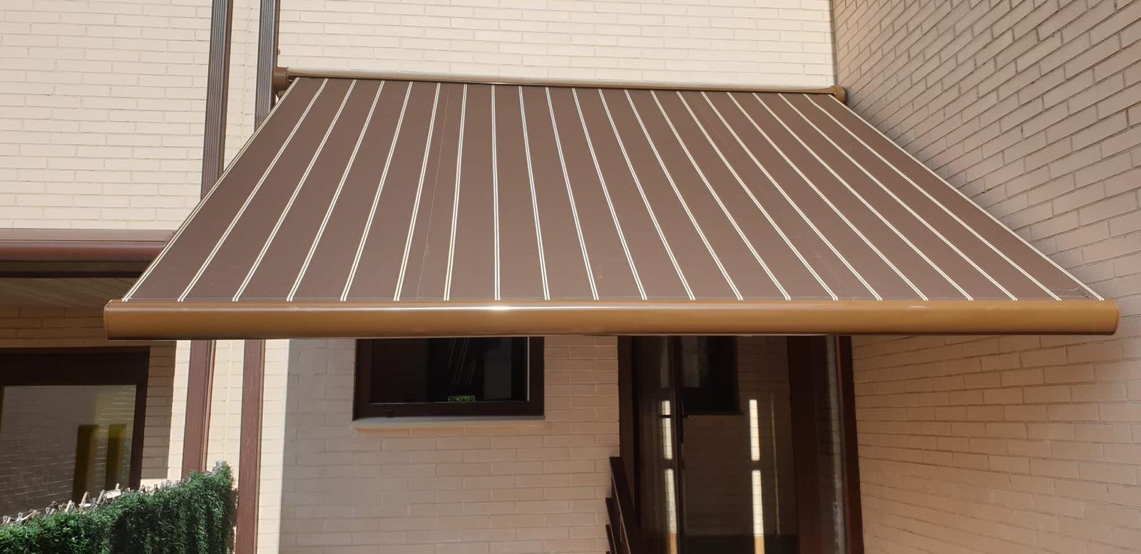 Toldos cofres extensibles motorizados 6